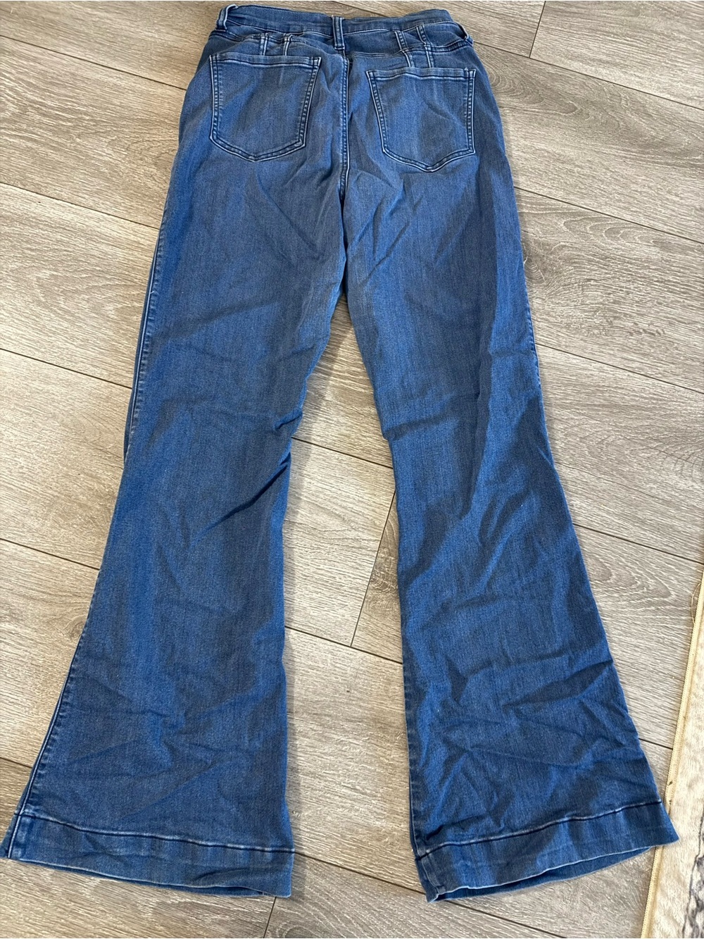 High waisted Fashion Nova Blue Flare Jeans - Picture 4 of 7